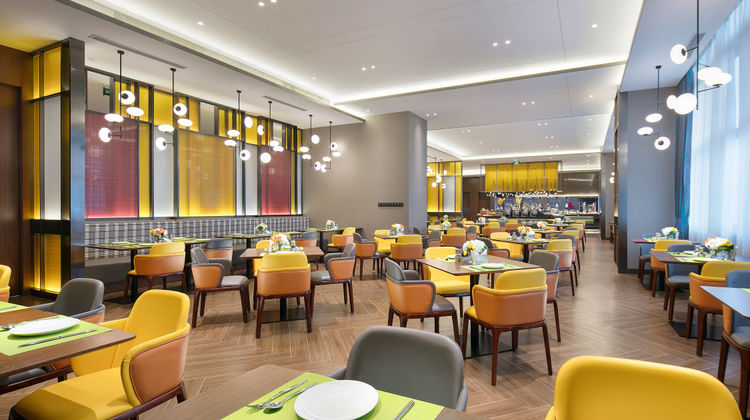 Hampton by Hilton Gu'an New Airport Restaurant