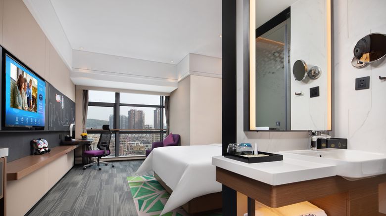 <b>Hampton by Hilton Bao'an Stadium Room</b>. Images powered by <a href="https://www.leonardoworldwide.com/" title="Leonardo Worldwide" target="_blank">Leonardo</a>.