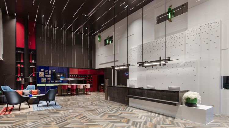 Hampton by Hilton Yangzhou Yangtze River Lobby
