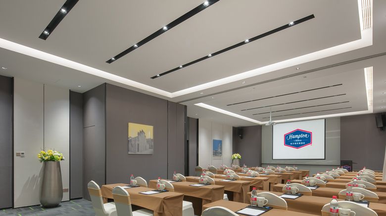 <b>Hampton by Hilton Yangzhou Yangtze River Meeting</b>. Images powered by <a href="https://www.leonardoworldwide.com/" title="Leonardo Worldwide" target="_blank">Leonardo</a>.