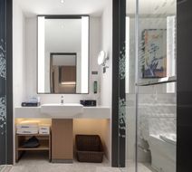 Hampton Hilton LaiZhou Room
