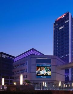 Hampton by Hilton West Railway Station