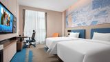 Hampton by Hilton West Railway Station Room