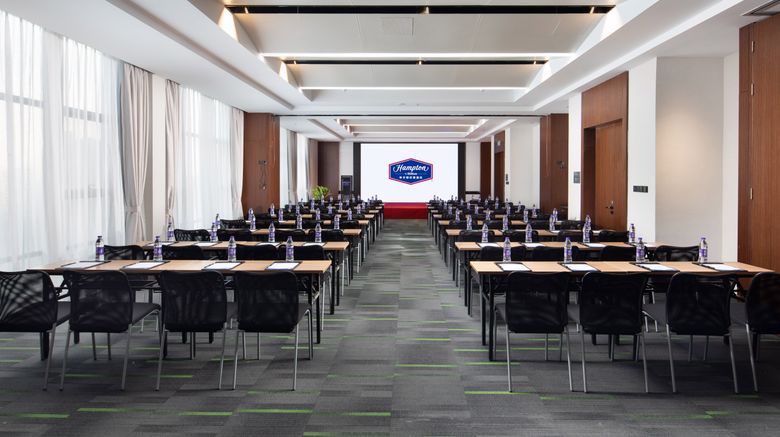<b>Hampton by Hilton West Railway Station Meeting</b>. Images powered by <a href="https://www.leonardoworldwide.com/" title="Leonardo Worldwide" target="_blank">Leonardo</a>.