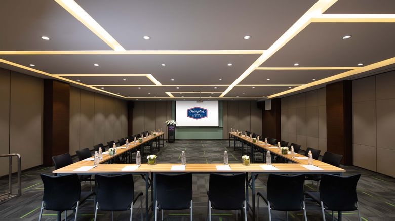<b>Hampton by Hilton Lianyungang Donghai Meeting</b>. Images powered by <a href="https://www.leonardoworldwide.com/" title="Leonardo Worldwide" target="_blank">Leonardo</a>.