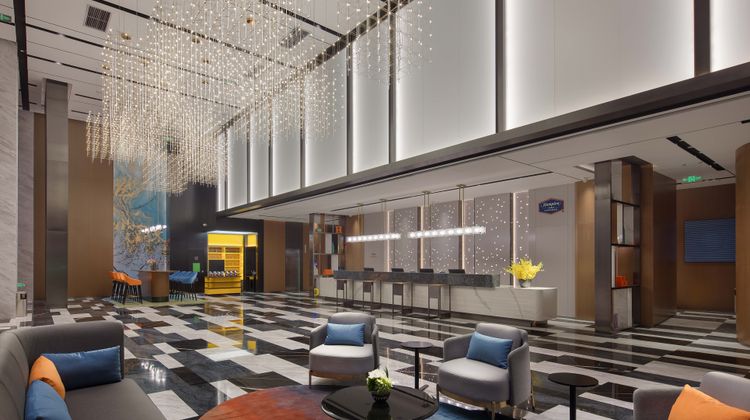 Hampton by Hilton Bao'an Airport Lobby