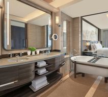 The Ritz-Carlton, Shenzhen Room