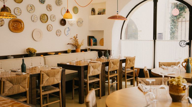 <b>Le Moulin Restaurant</b>. Images powered by <a href="https://www.leonardoworldwide.com/" title="Leonardo Worldwide" target="_blank">Leonardo</a>.