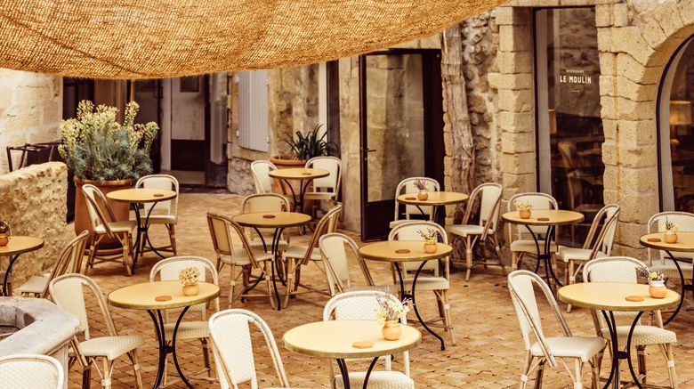 <b>Le Moulin Exterior</b>. Images powered by <a href="https://www.leonardoworldwide.com/" title="Leonardo Worldwide" target="_blank">Leonardo</a>.