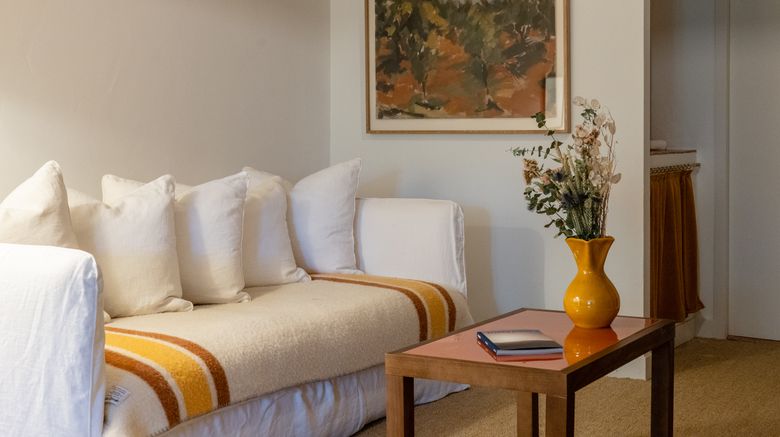<b>Le Moulin Suite</b>. Images powered by <a href="https://www.leonardoworldwide.com/" title="Leonardo Worldwide" target="_blank">Leonardo</a>.