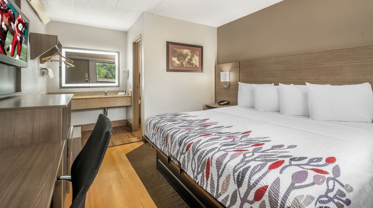 Red Roof Inn Virginia Beach Room