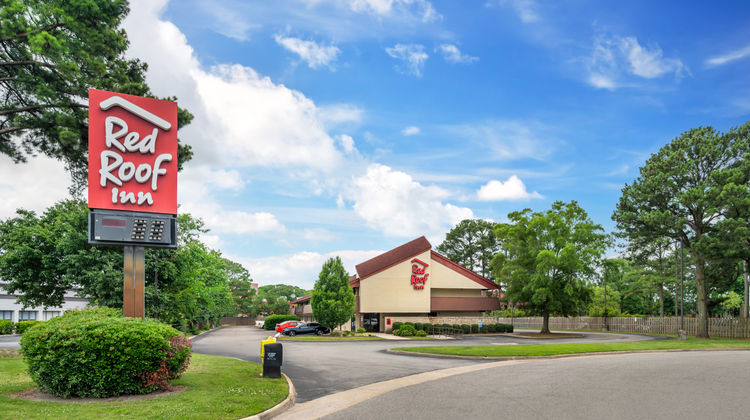 Red Roof Inn Virginia Beach Exterior