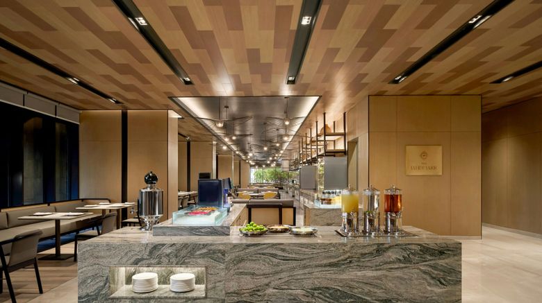 <b>Courtyard by Marriott Danang Han River Restaurant</b>. Images powered by <a href="https://www.leonardoworldwide.com/" title="Leonardo Worldwide" target="_blank">Leonardo</a>.