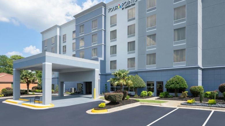 Four Points College Park Atlanta Airport Exterior. Images powered by <a href="https://www.leonardoworldwide.com" target="_blank" rel="noopener">Leonardo</a>.