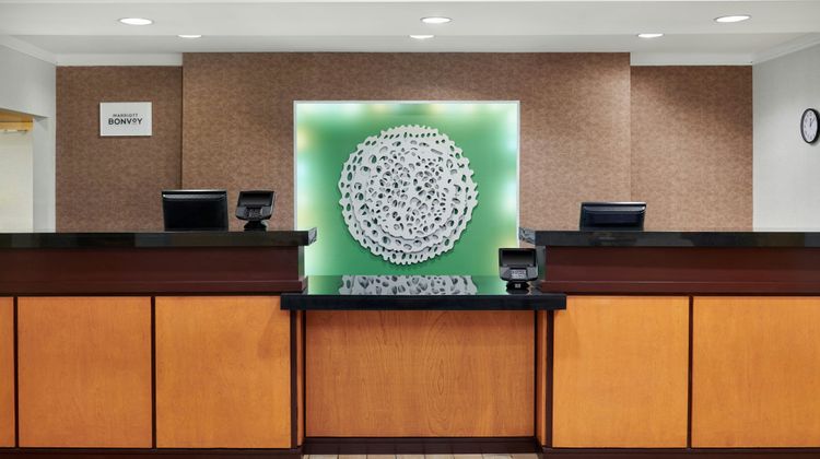 Fairfield Inn & Suites Cartersville Lobby