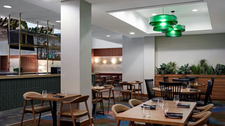 <b>Delta Hotels Prince Edward Restaurant</b>. Images powered by <a href="https://www.leonardoworldwide.com/" title="Leonardo Worldwide" target="_blank">Leonardo</a>.