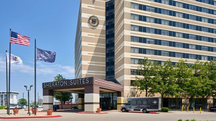 Sheraton Suites Chicago O'Hare Exterior