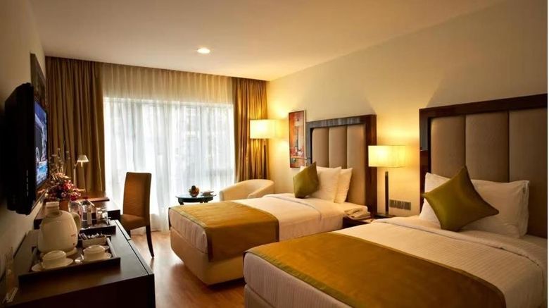 <b>Adarsh Hamilton Room</b>. Images powered by <a href="https://www.leonardoworldwide.com/" title="Leonardo Worldwide" target="_blank">Leonardo</a>.