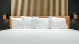 <b>The Block Hotel Room</b>. Images powered by <a href="https://www.leonardoworldwide.com/" title="Leonardo Worldwide" target="_blank">Leonardo</a>.
