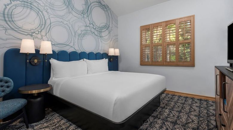 <b>Catalina Canyon Inn Room</b>. Images powered by <a href="https://www.leonardoworldwide.com/" title="Leonardo Worldwide" target="_blank">Leonardo</a>.