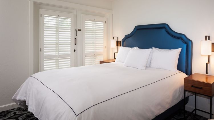 Hotel Pacific Room