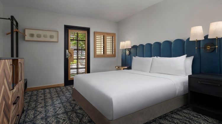 Catalina Canyon Inn Room