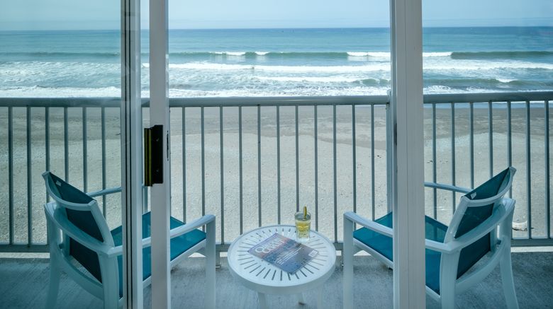 <b>Beachfront Inn Exterior</b>. Images powered by <a href="https://www.leonardoworldwide.com/" title="Leonardo Worldwide" target="_blank">Leonardo</a>.