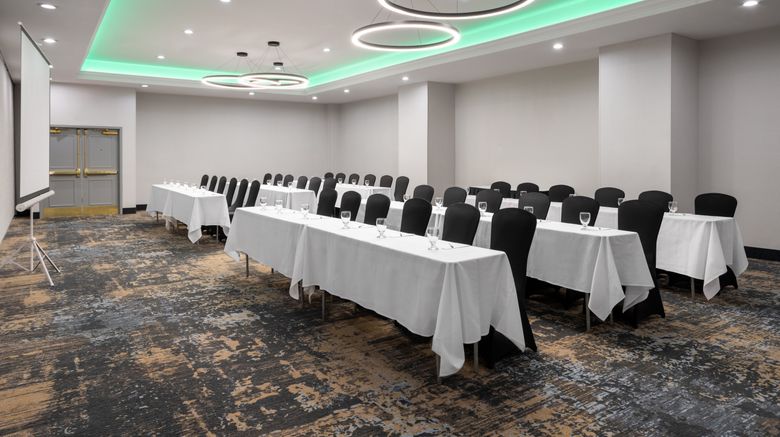<b>Holiday Inn Roanoke-Tangelwood Meeting</b>. Images powered by <a href="https://www.leonardoworldwide.com/" title="Leonardo Worldwide" target="_blank">Leonardo</a>.