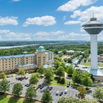 Renaissance Shoals Resort & Spa
