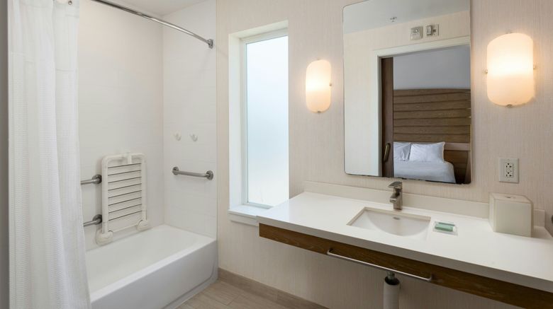 <b>SpringHill Suites Oceanside Beach Room</b>. Images powered by <a href="https://www.leonardoworldwide.com/" title="Leonardo Worldwide" target="_blank">Leonardo</a>.
