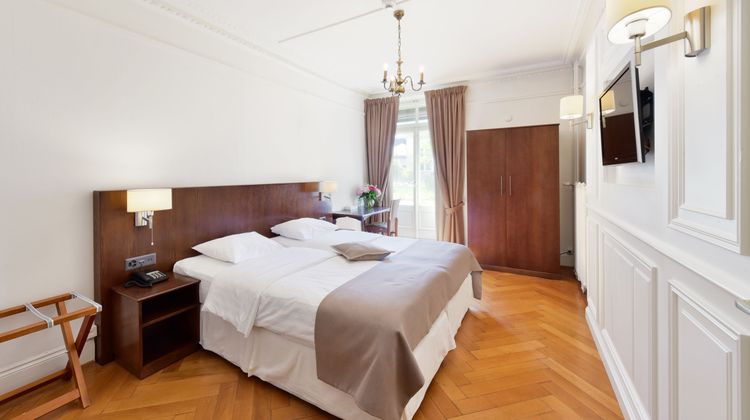Hotel Helvetie Room