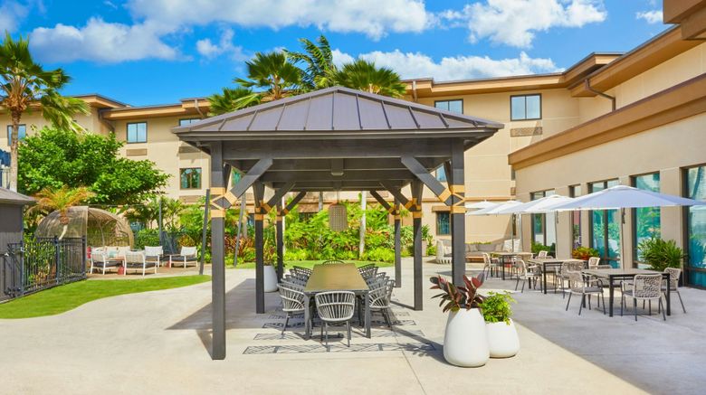 <b>Courtyard by Marriott Oahu North Shore Meeting</b>. Images powered by <a href="https://www.leonardoworldwide.com/" title="Leonardo Worldwide" target="_blank">Leonardo</a>.