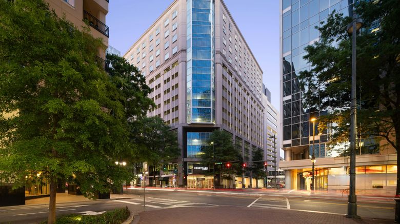 <b>Courtyard Charlotte City Center Exterior</b>. Images powered by <a href="https://www.leonardoworldwide.com/" title="Leonardo Worldwide" target="_blank">Leonardo</a>.