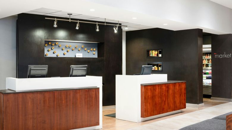 <b>Courtyard Charlotte City Center Lobby</b>. Images powered by <a href="https://www.leonardoworldwide.com/" title="Leonardo Worldwide" target="_blank">Leonardo</a>.
