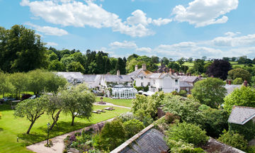 Summer Lodge Country House & Spa