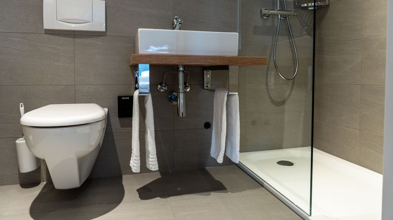 <b>Hotel Loge Winterthur Room</b>. Images powered by <a href="https://www.leonardoworldwide.com/" title="Leonardo Worldwide" target="_blank">Leonardo</a>.