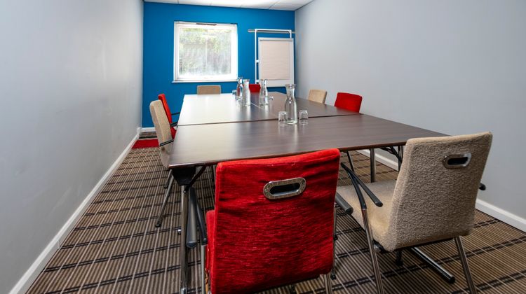 Holiday Inn Express Taunton Meeting