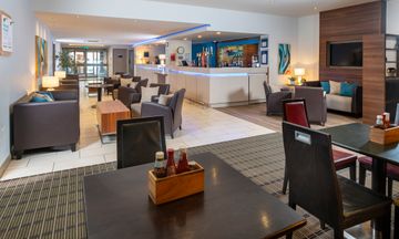 Holiday Inn Express Taunton