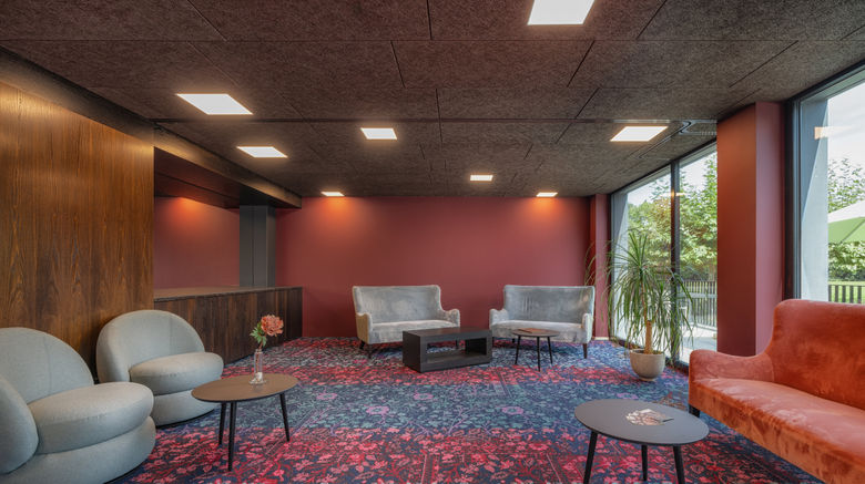 <b>B_Smart Hotel Windau Lobby</b>. Images powered by <a href="https://www.leonardoworldwide.com/" title="Leonardo Worldwide" target="_blank">Leonardo</a>.