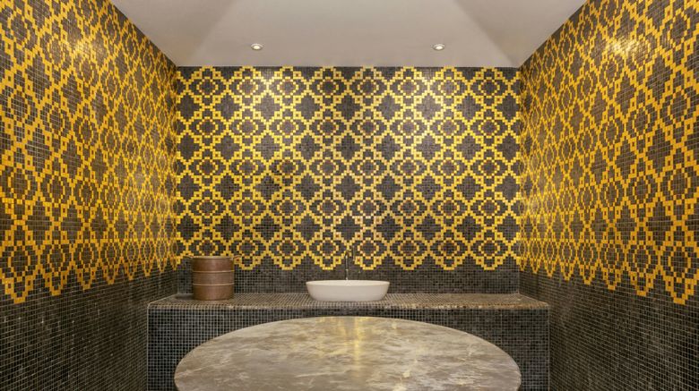 <b>Sheraton Grand Tbilisi Metechi Palace Spa</b>. Images powered by <a href="https://www.leonardoworldwide.com/" title="Leonardo Worldwide" target="_blank">Leonardo</a>.