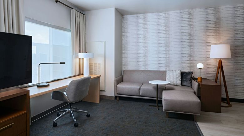 <b>Residence Inn Georgetown Room</b>. Images powered by <a href="https://www.leonardoworldwide.com/" title="Leonardo Worldwide" target="_blank">Leonardo</a>.
