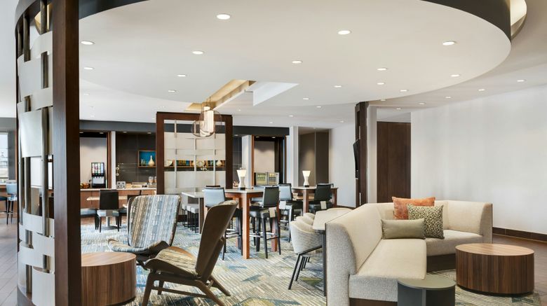 <b>SpringHill Suites Munster Lobby</b>. Images powered by <a href="https://www.leonardoworldwide.com/" title="Leonardo Worldwide" target="_blank">Leonardo</a>.