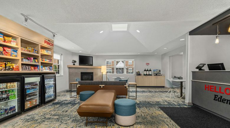 <b>Towneplace Suites Minneapolis Eden Prair Lobby</b>. Images powered by <a href="https://www.leonardoworldwide.com/" title="Leonardo Worldwide" target="_blank">Leonardo</a>.