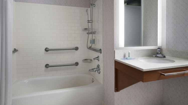 SpringHill Suites Downtown/River North Room