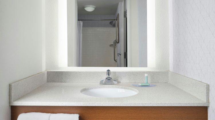 SpringHill Suites Downtown/River North Room