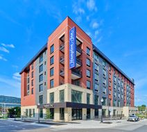 Hampton Inn Hilton UN Medical Ctr Exterior