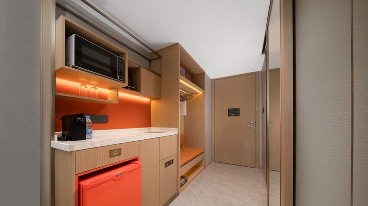 Home2 Suites by Hilton Chongqing Room