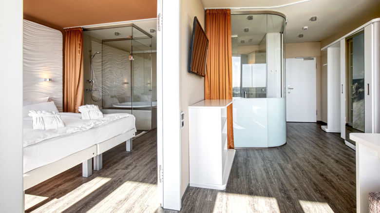 <b>a-ja Warnemuende. The Resort. Suite</b>. Images powered by <a href="https://www.leonardoworldwide.com/" title="Leonardo Worldwide" target="_blank">Leonardo</a>.