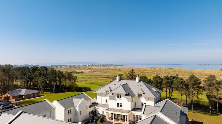Dunluce Lodge Exterior. Images powered by <a href="https://www.leonardoworldwide.com" target="_blank" rel="noopener">Leonardo</a>.