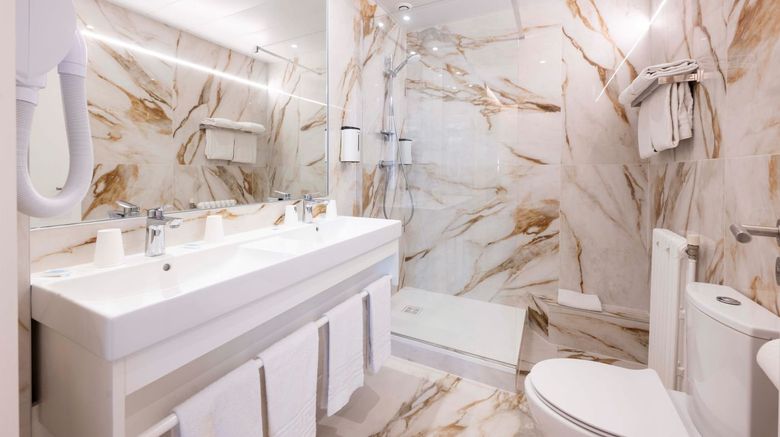 <b>Hotel La Residence Room</b>. Images powered by <a href="https://www.leonardoworldwide.com/" title="Leonardo Worldwide" target="_blank">Leonardo</a>.